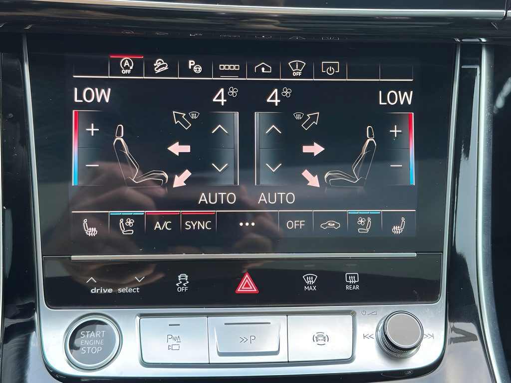 Used 2025 Audi Q7 3.0T Prestige AWD/4WD image 36