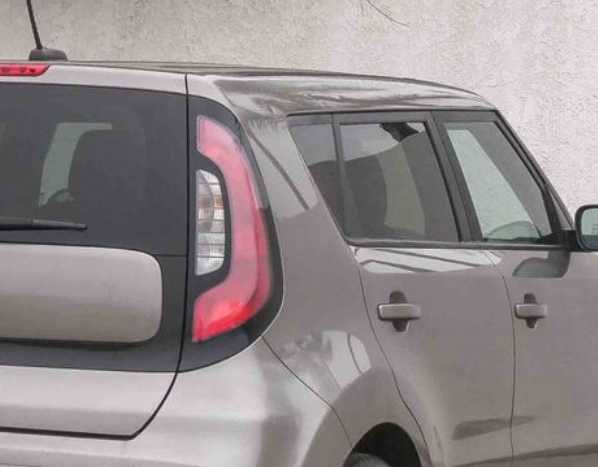 Used 2019 Kia Soul + image 20
