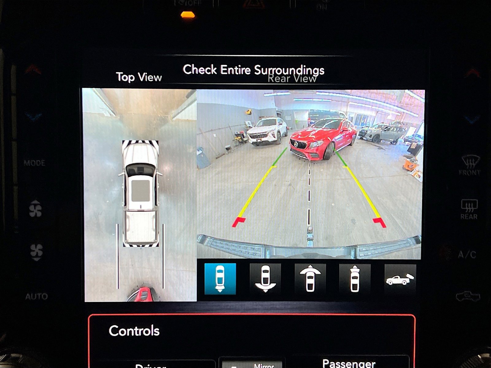 Used 2020 RAM 1500 Limited w/ Black Appearance Package image 10