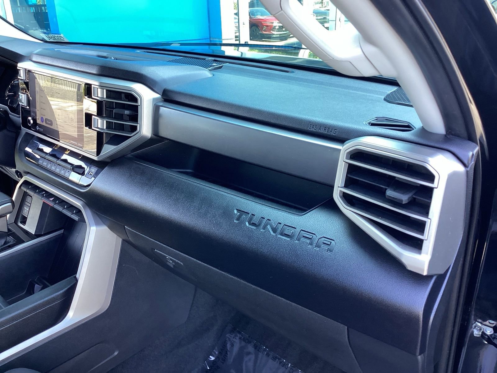 Used 2022 Toyota Tundra SR5 w/ Convenience Package image 19