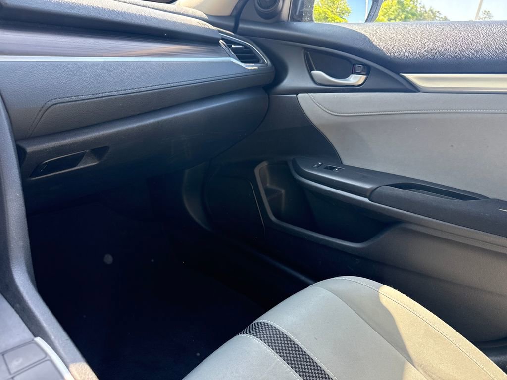 Used 2020 Honda Civic EX image 18