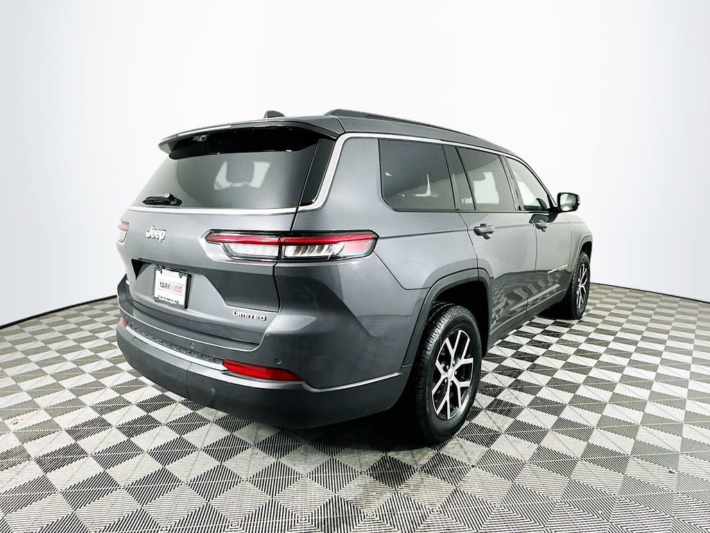 Certified 2024 Jeep Grand Cherokee L Limited w/ Luxury Tech Group II image 12