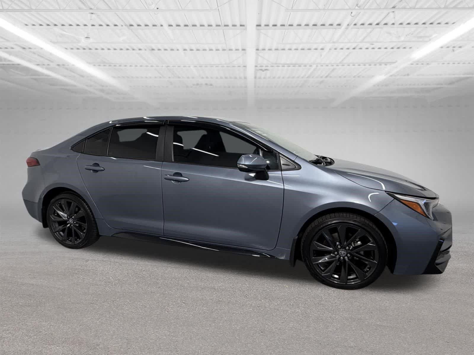 Used 2025 Toyota Corolla XSE FWD image 7