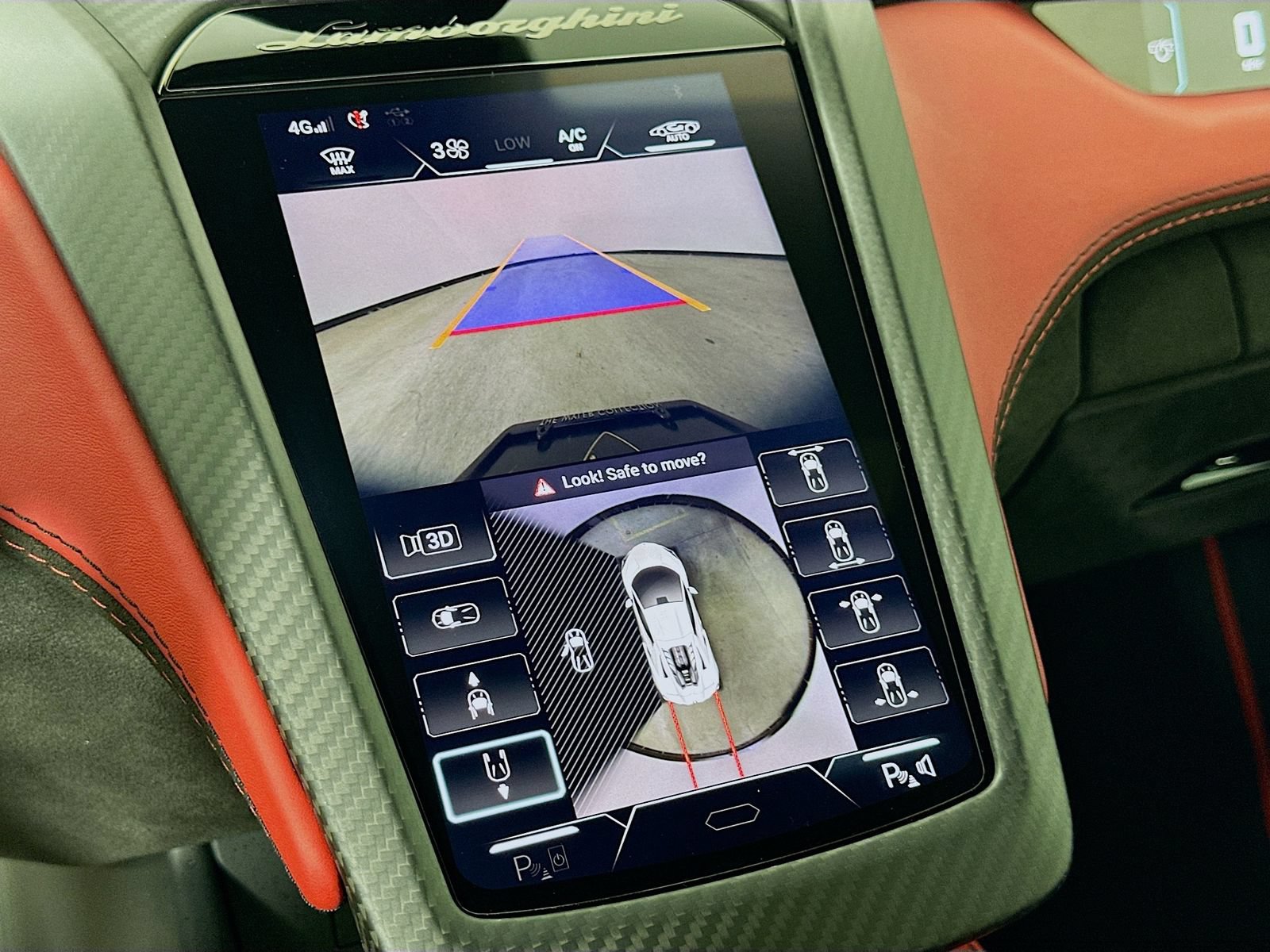 Used 2024 Lamborghini Revuelto AWD/4WD image 25