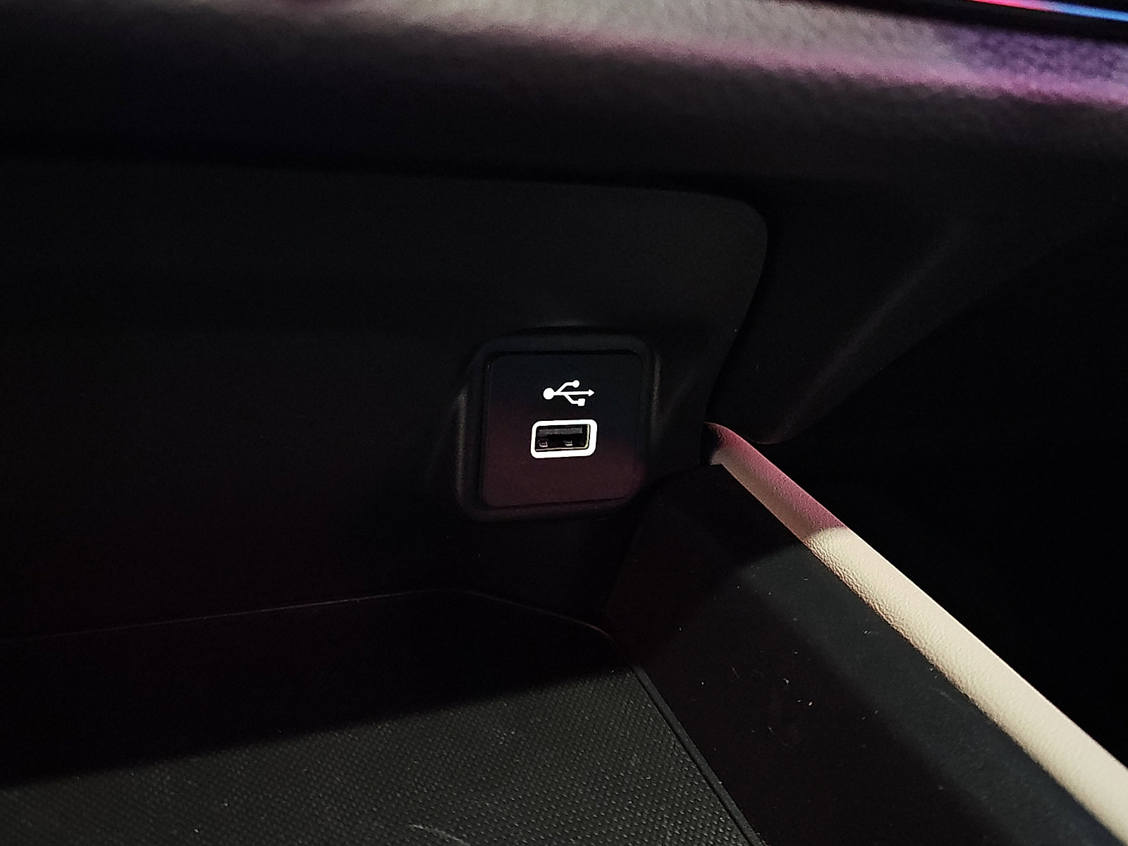 Used 2023 Honda HR-V LX image 24