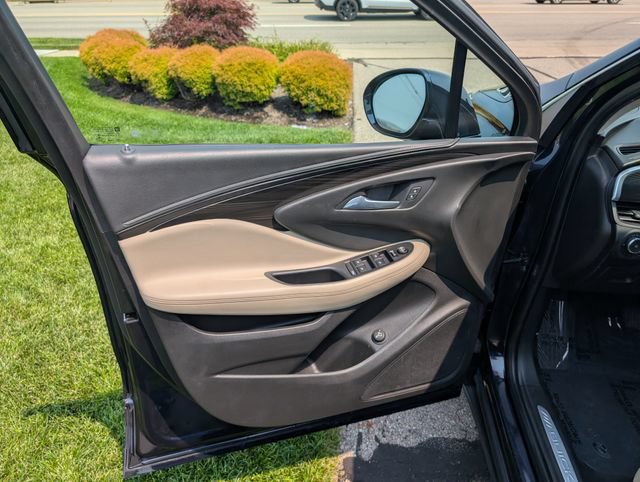 Used 2020 Buick Envision Preferred FWD image 12
