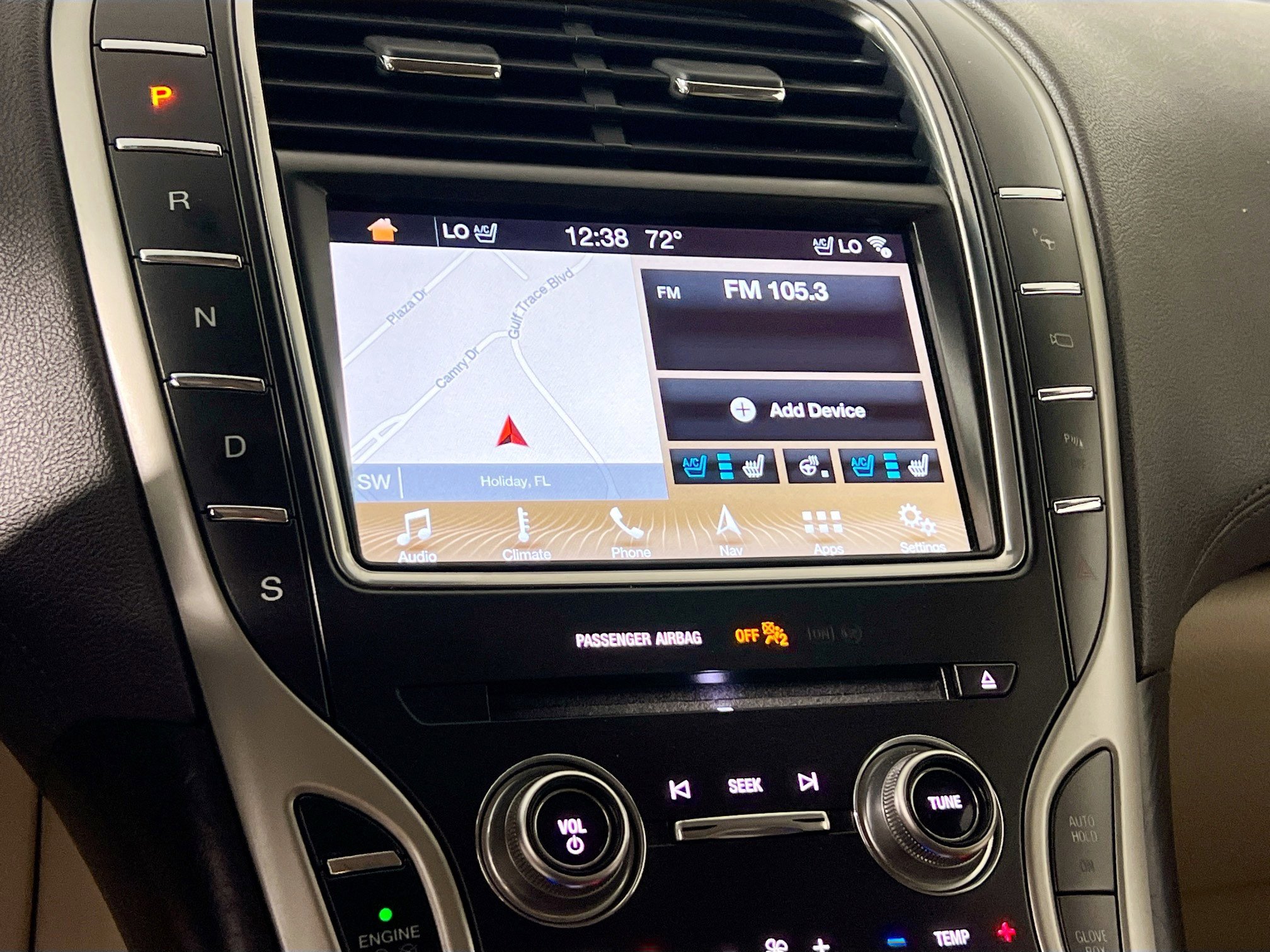 Used 2018 Lincoln MKX Reserve w/ Driver Assistance Package image 28