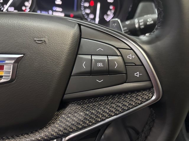 Certified 2025 Cadillac XT5 Sportv w/ Technology Package image 16