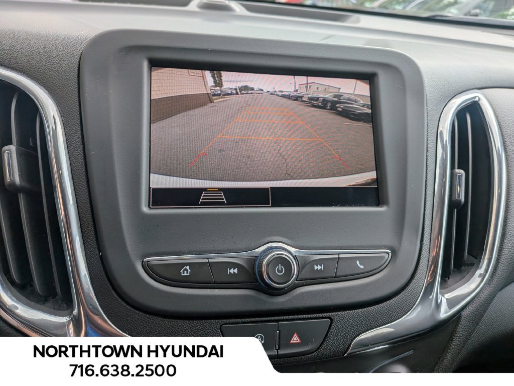 Used 2023 Chevrolet Equinox LT FWD image 17