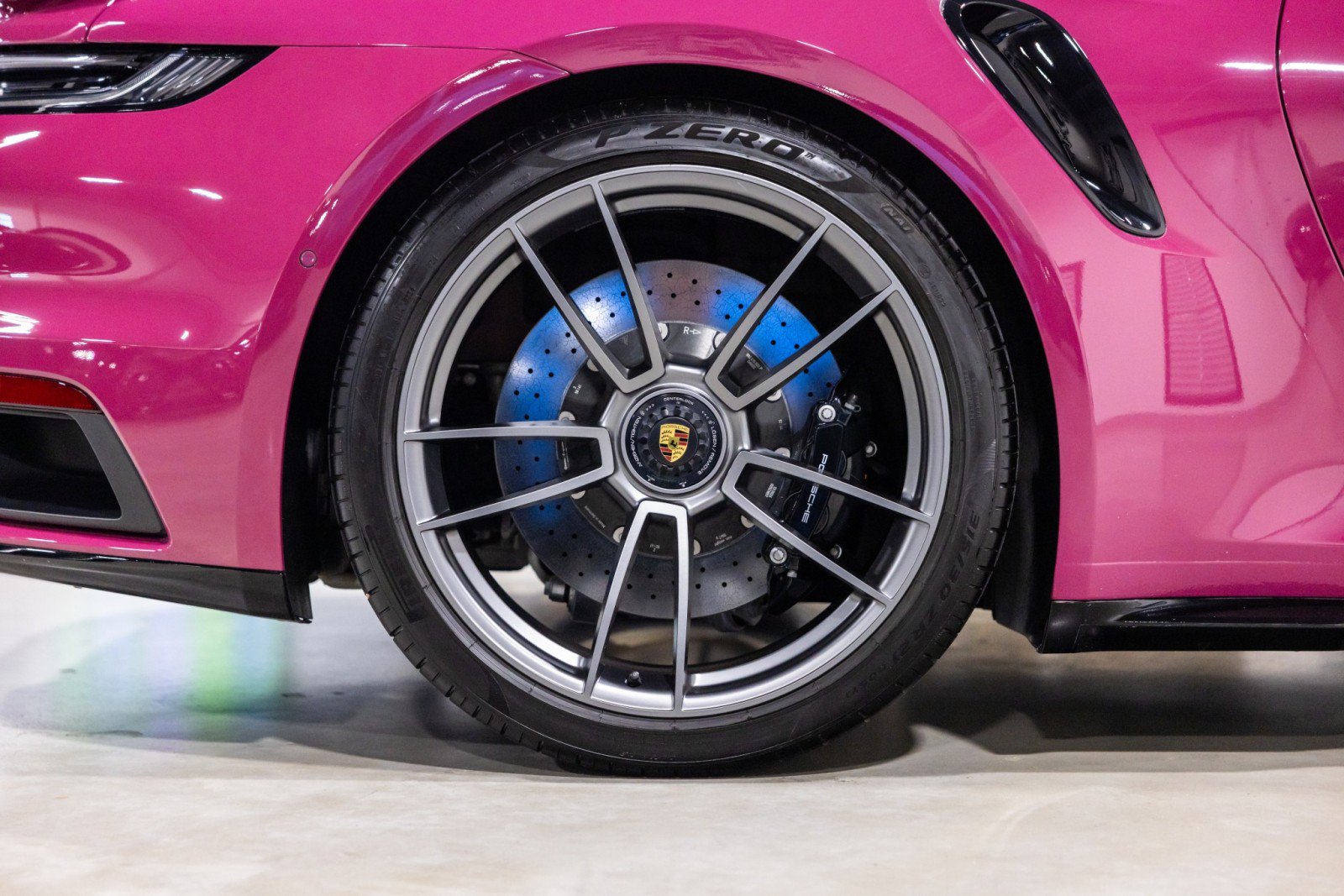 Used 2024 Porsche 911 Turbo S AWD/4WD image 28