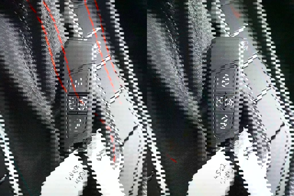 Used 2022 Volkswagen Jetta GLI Autobahn w/ GLI Black Package image 20