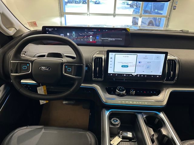 New 2026 Ford Expedition Platinum w/ Driver's Package AWD/4WD image 11