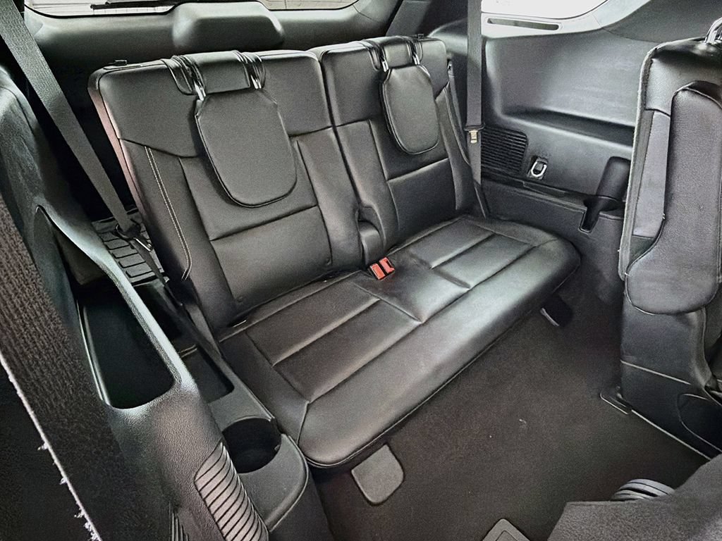 Used 2023 Ford Explorer ST w/ Equipment Group 401A AWD/4WD image 32