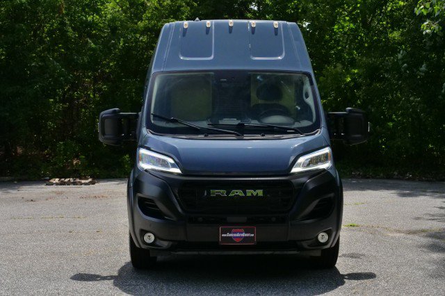 Used 2024 RAM ProMaster 3500 FWD image 4