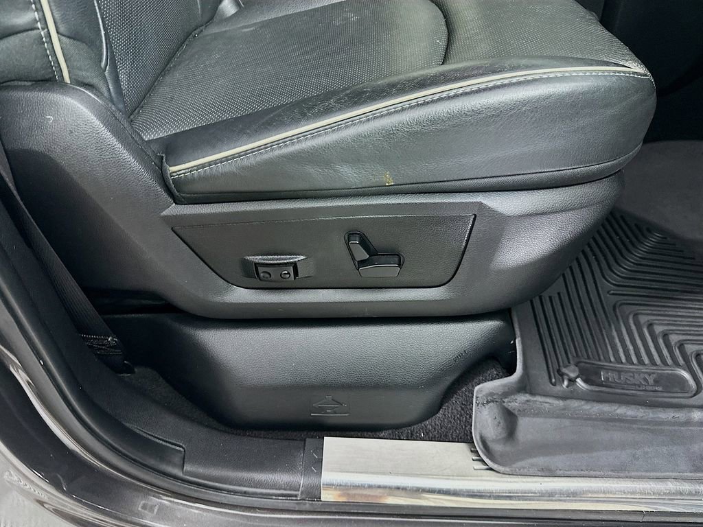 Used 2017 RAM 3500 Laramie Longhorn image 24