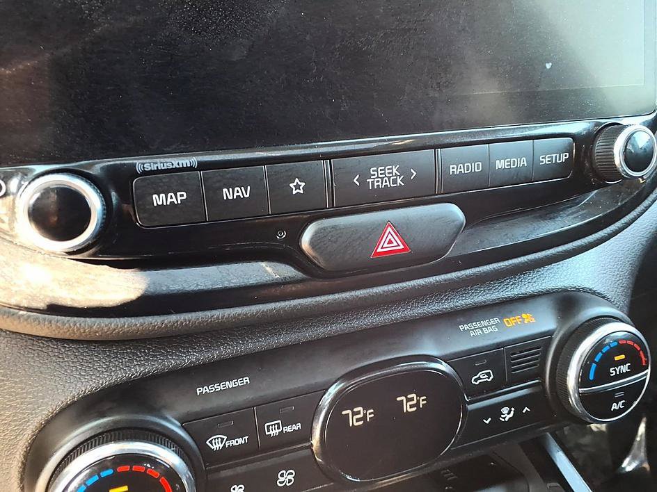 Used 2023 Kia Soul GT-Line FWD image 32