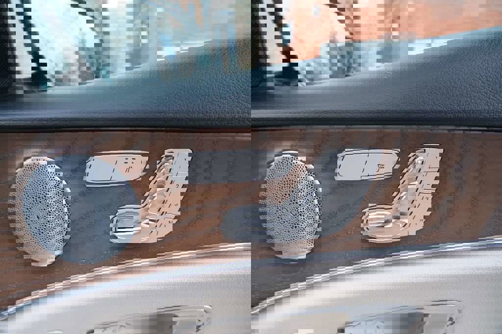 Used 2018 Mercedes-Benz E 300 w/ Premium 3 Package (Q03) image 36