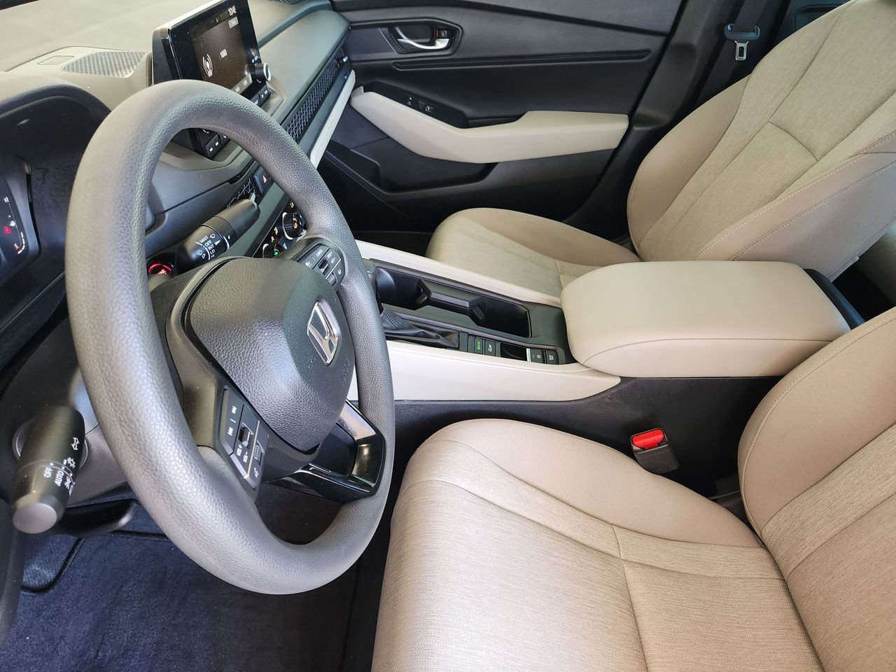 Certified 2023 Honda Accord EX image 12