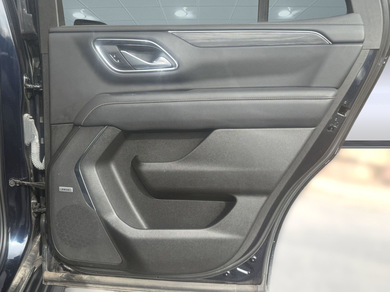 Used 2022 GMC Yukon SLT AWD/4WD image 41