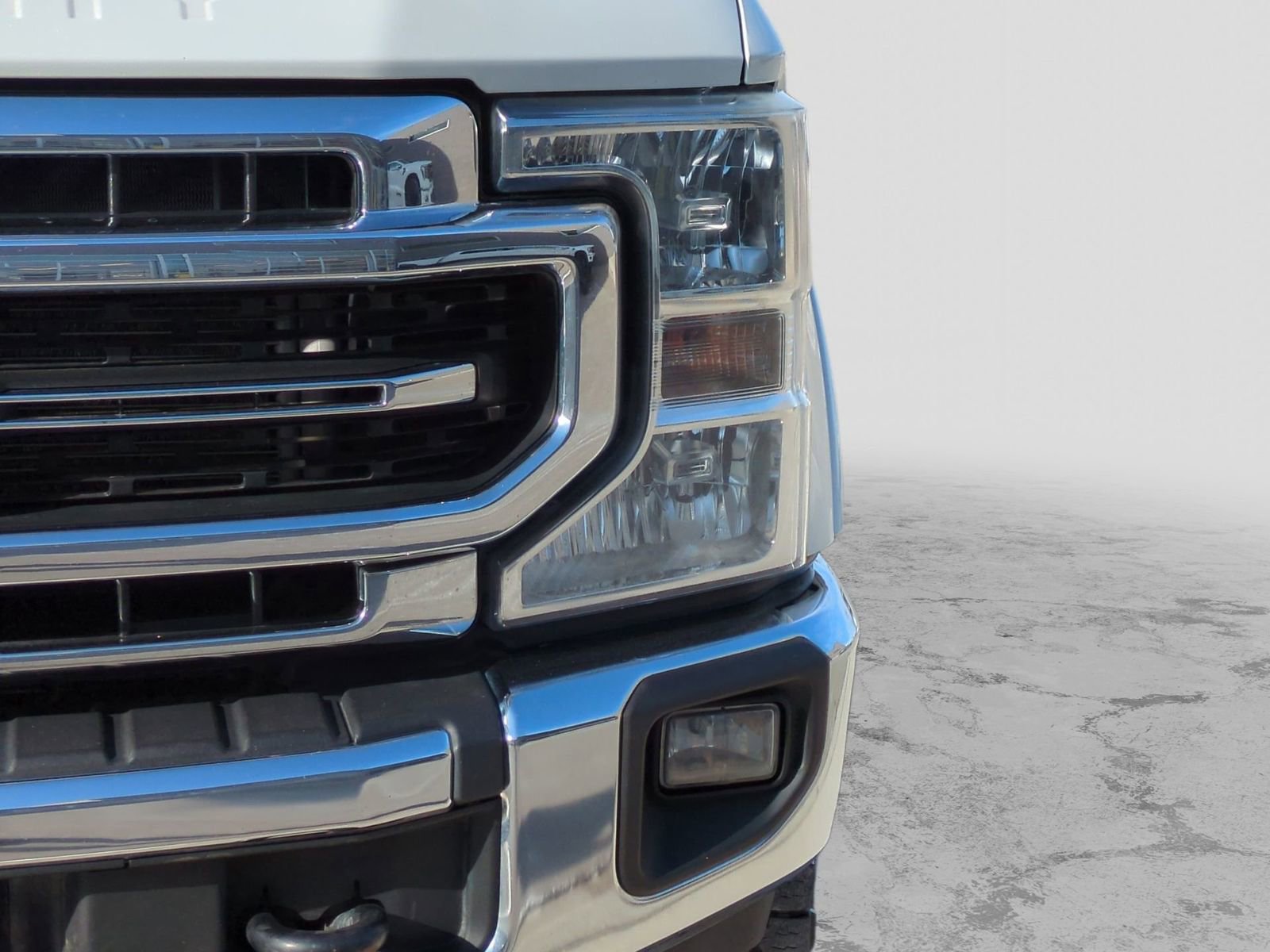 Used 2022 Ford F250 Lariat w/ Tremor Off-Road Package image 13