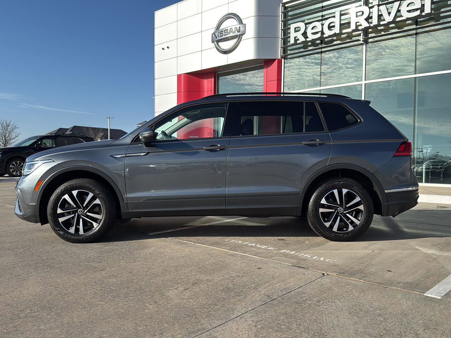 Used 2022 Volkswagen Tiguan S AWD/4WD image 12