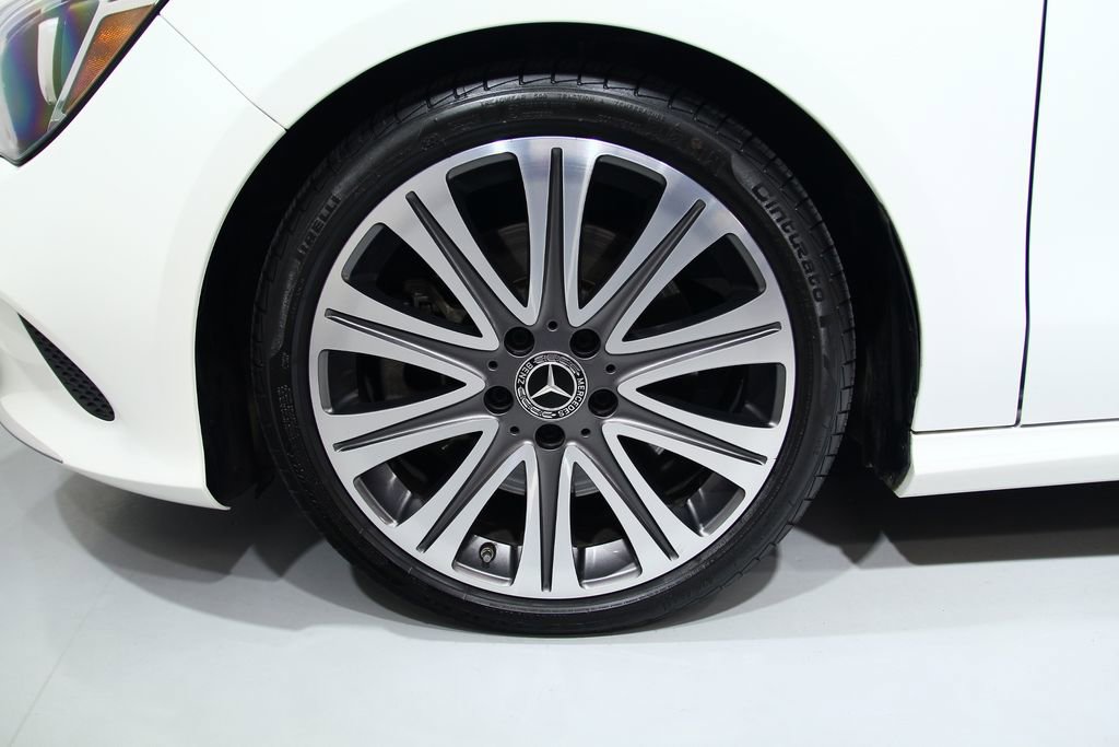 Certified 2019 Mercedes-Benz CLA 250 4MATIC image 17