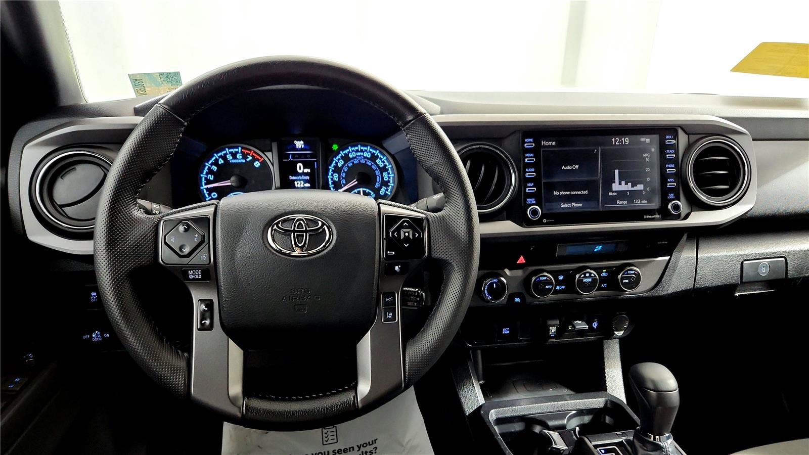 Certified 2023 Toyota Tacoma TRD Off-Road image 27