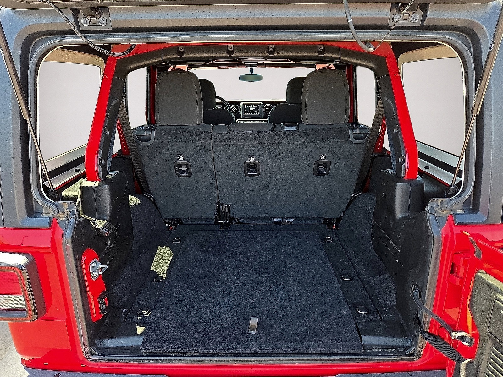 Used 2020 Jeep Wrangler Unlimited Sport AWD/4WD image 13