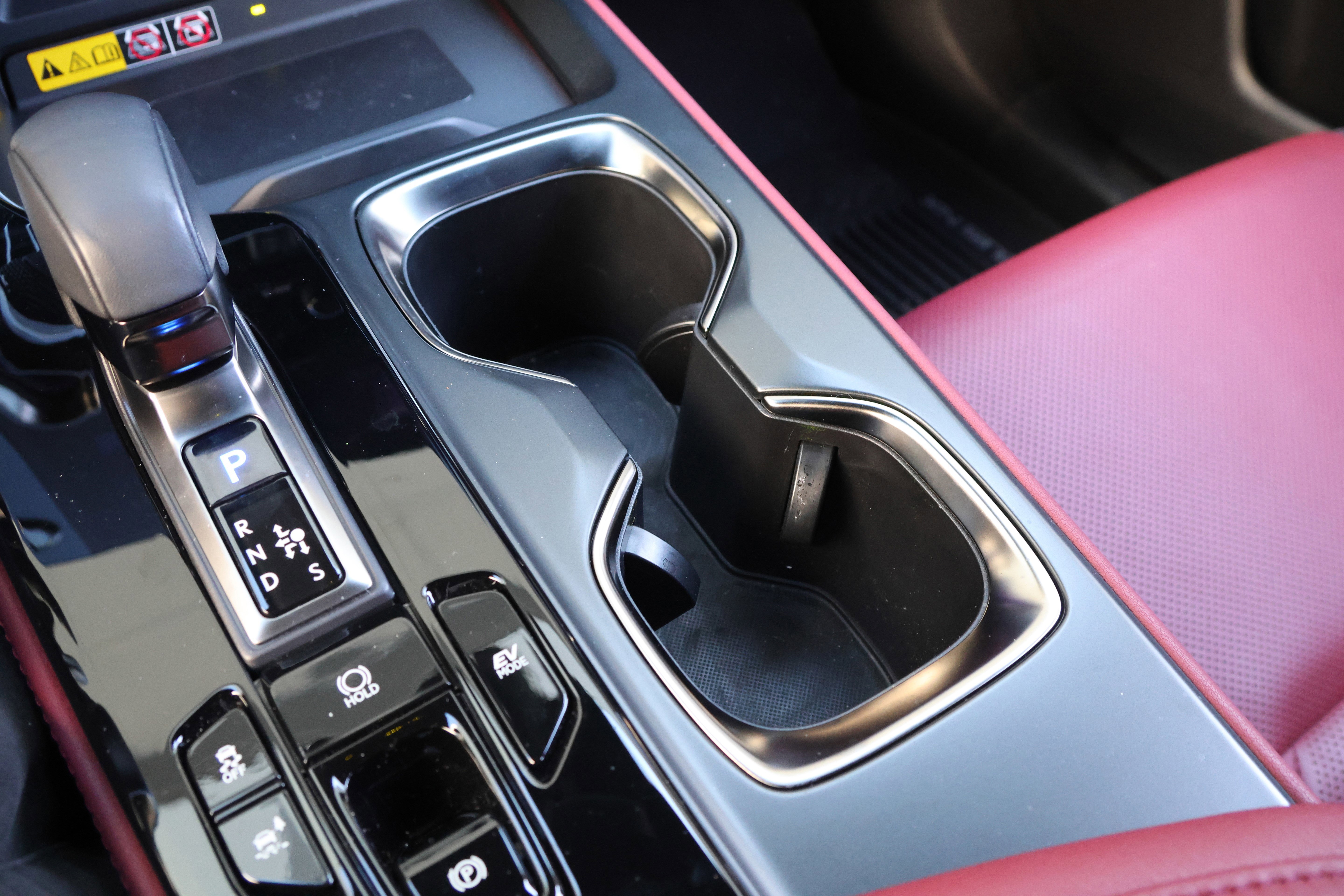 Used 2024 Lexus NX 300h AWD w/ Luxury Package image 34