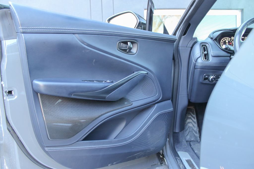 Used 2022 Aston Martin DBX image 7