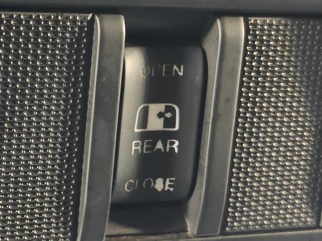 Used 2019 RAM 1500 Big Horn AWD/4WD image 12