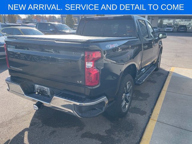Used 2025 Chevrolet Silverado 1500 LT AWD/4WD image 7