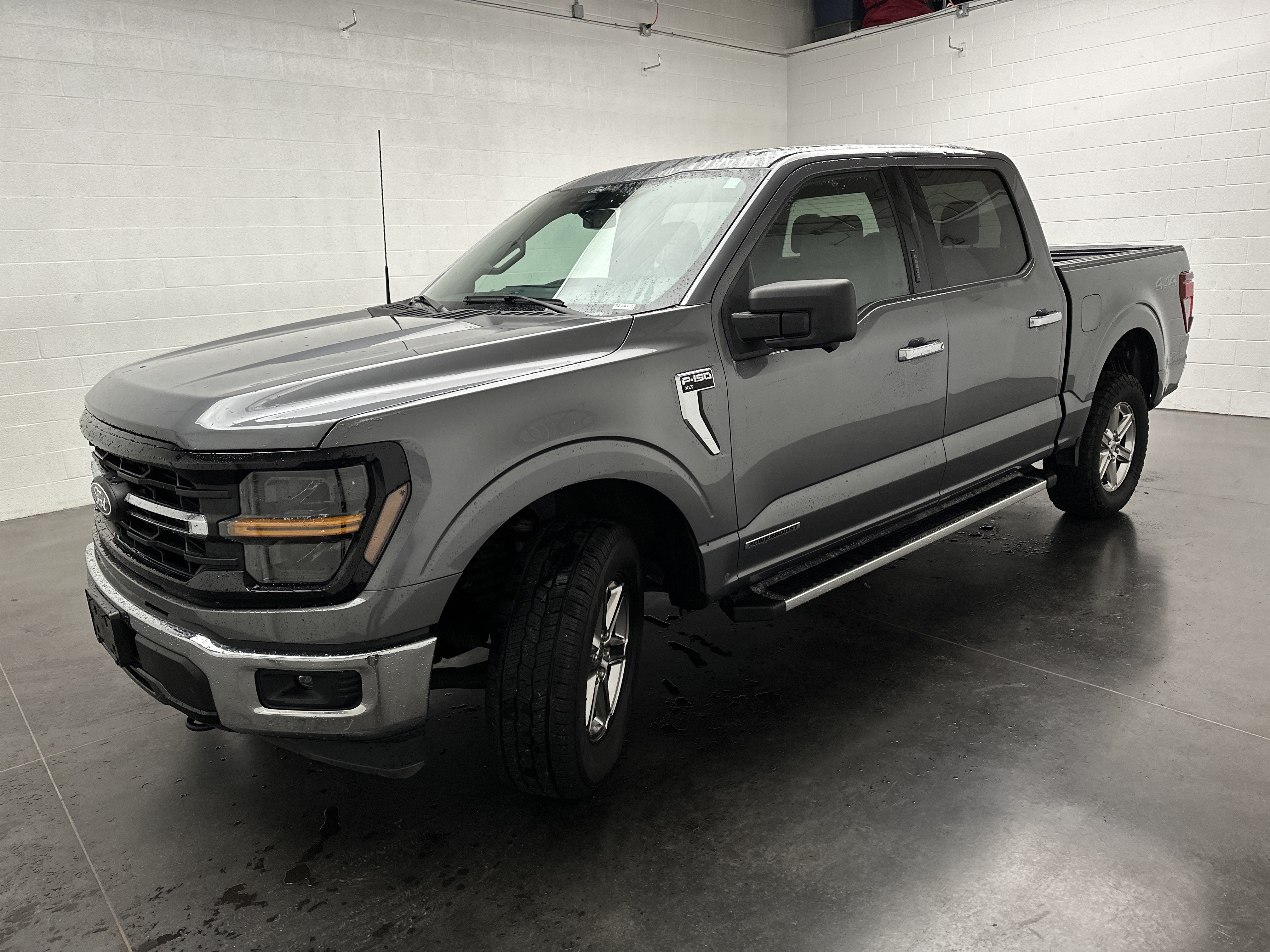 Used 2024 Ford F150 XLT w/ Mobile Office Package AWD/4WD image 4