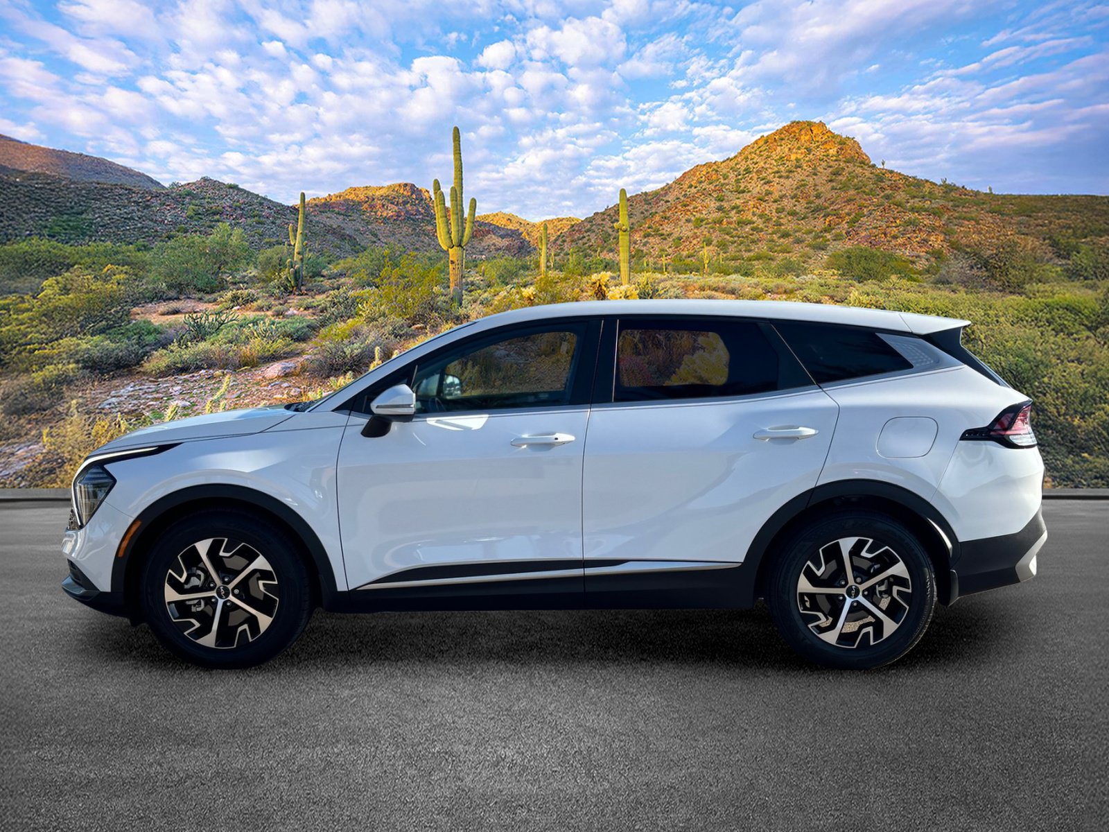 Certified 2024 Kia Sportage EX FWD image 8