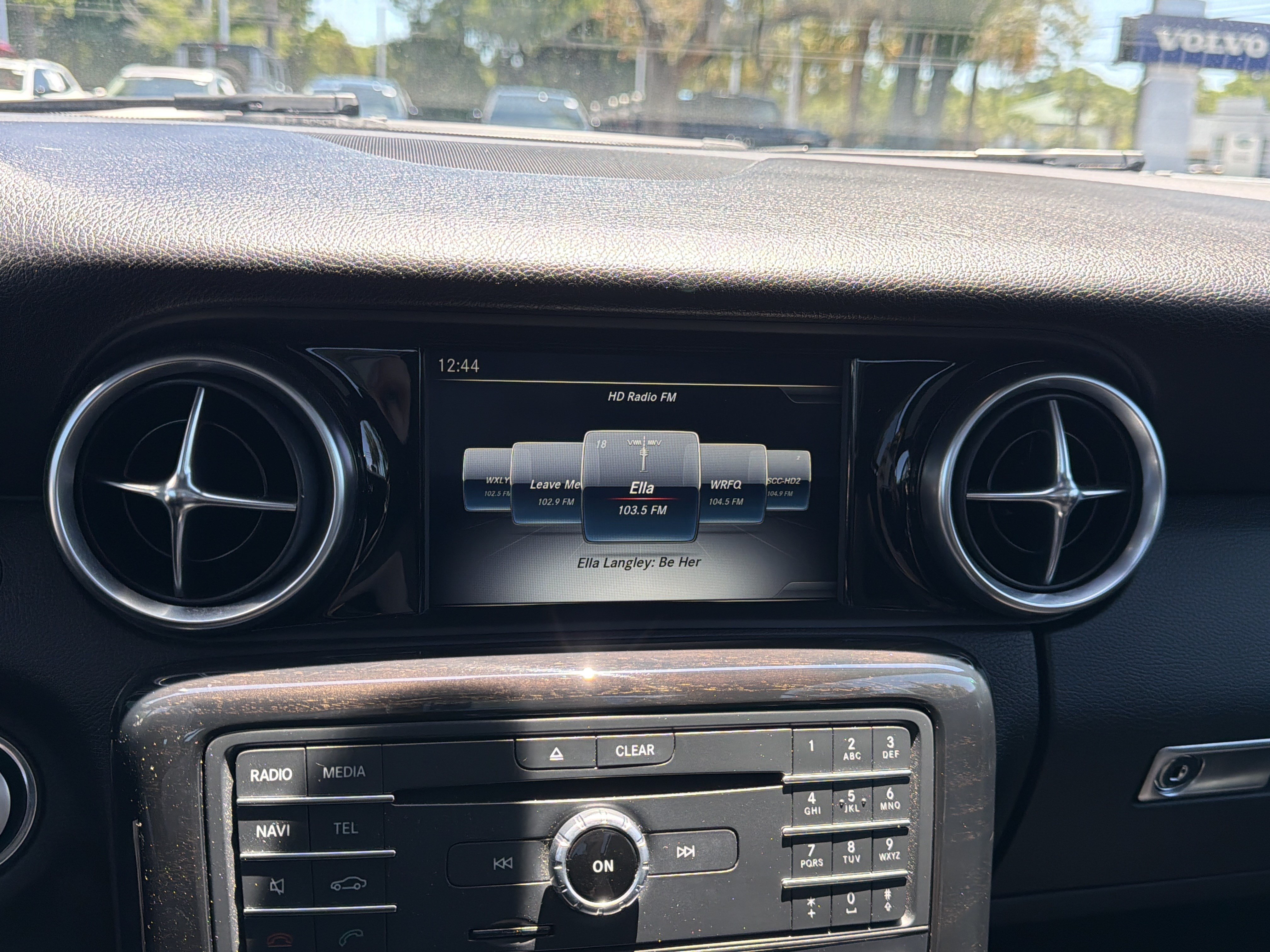 Used 2017 Mercedes-Benz SLC 300 image 23
