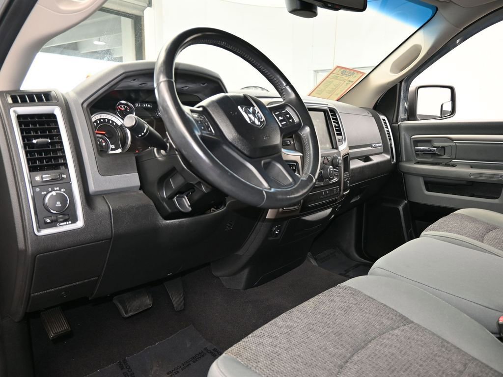 Used 2018 RAM 1500 Big Horn image 13