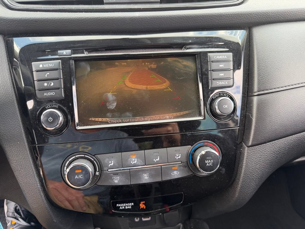 Used 2018 Nissan Rogue S FWD image 31