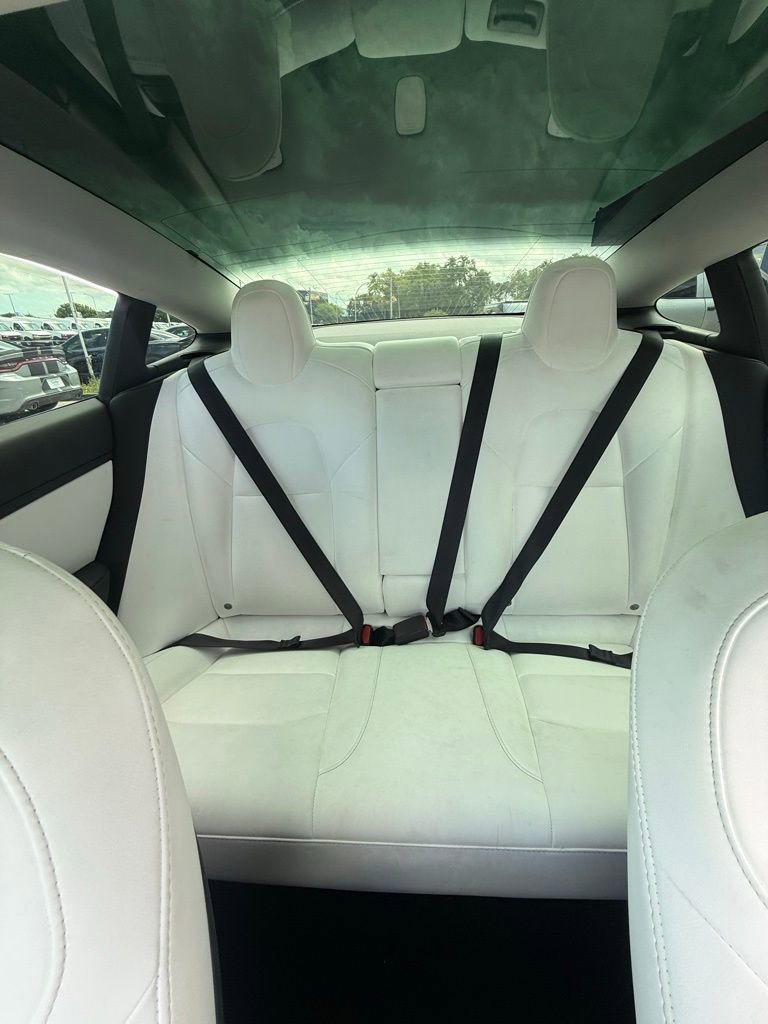 Used 2019 Tesla Model 3 Long Range image 16