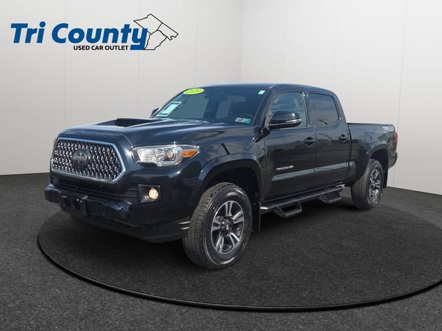 Used 2019 Toyota Tacoma TRD Sport AWD/4WD image 3