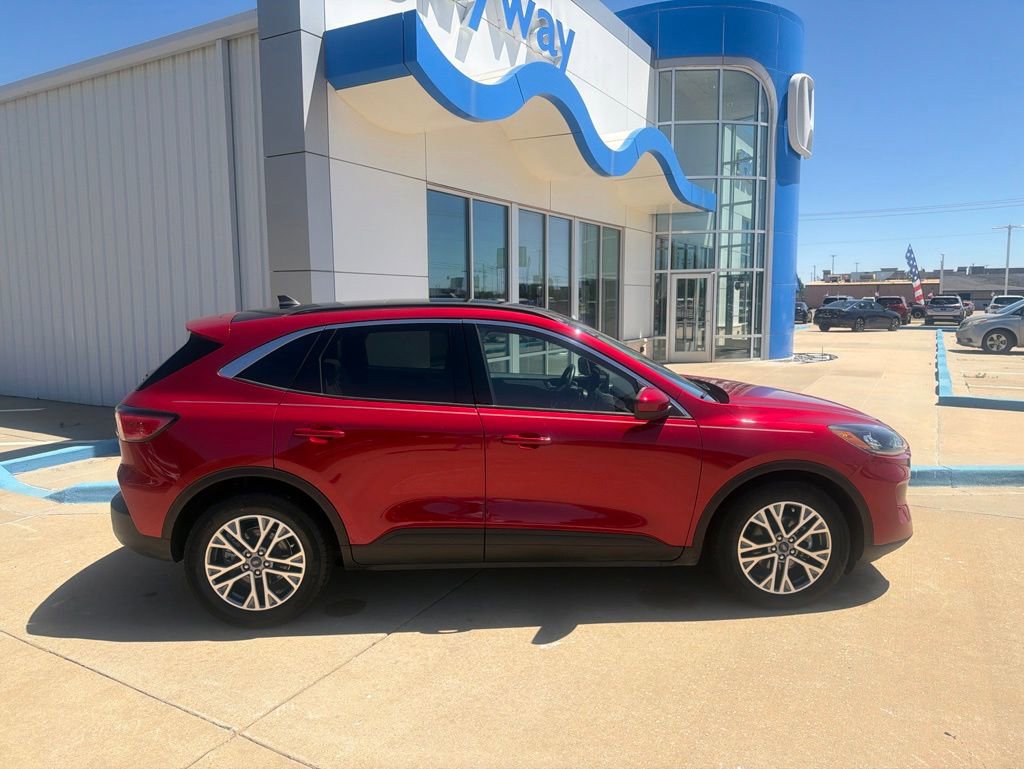 Used 2022 Ford Escape SEL FWD image 28