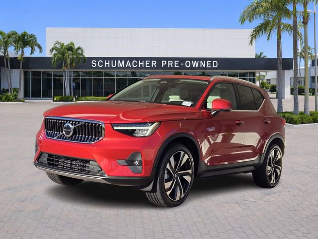 Certified 2023 Volvo XC40 B5 Plus w/ Protection Package Premier image 3