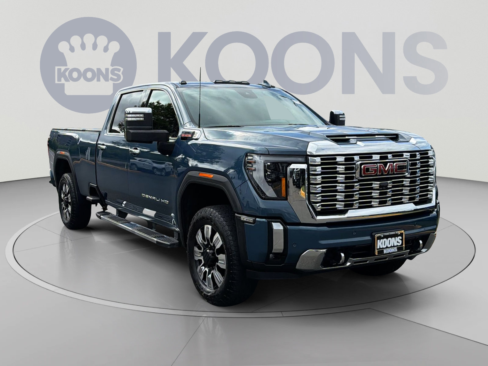 Used 2024 GMC Sierra 3500 Denali w/ Denali Reserve Package AWD/4WD image 10