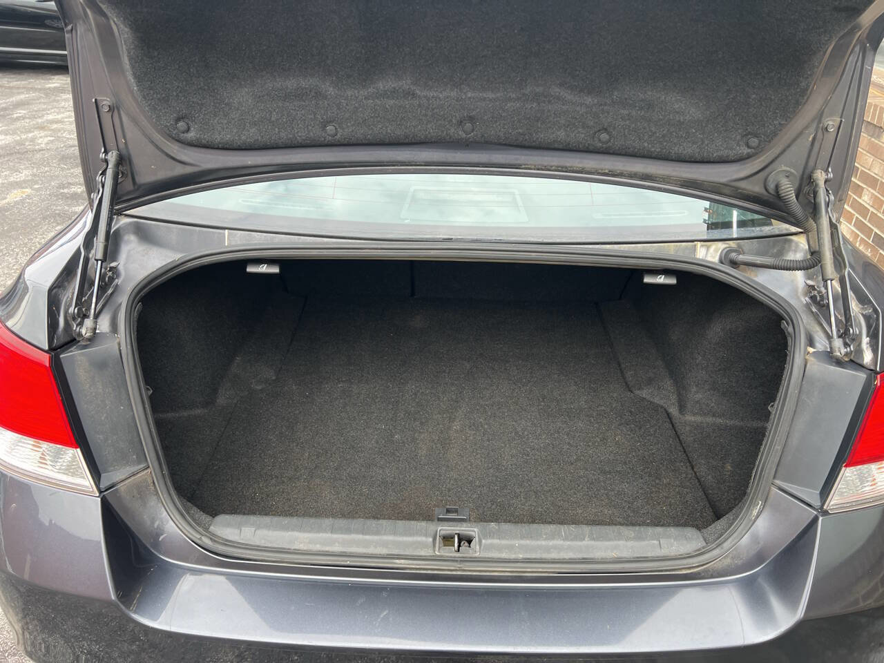 Used 2012 Subaru Legacy 2.5i Premium image 23