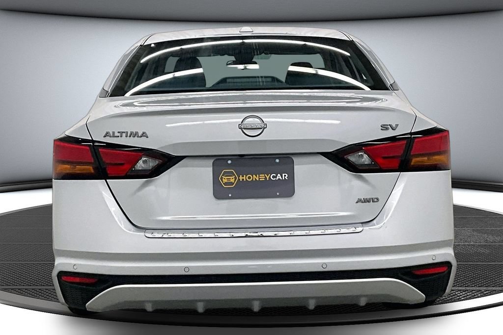 Used 2023 Nissan Altima 2.5 SV AWD/4WD image 5