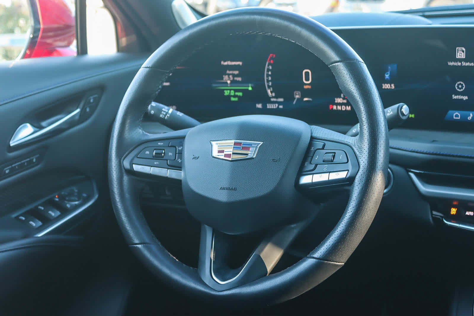 Used 2024 Cadillac XT4 Sport w/ Technology Package image 14