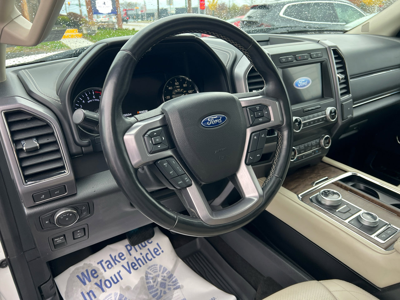 Used 2020 Ford Expedition Platinum image 12