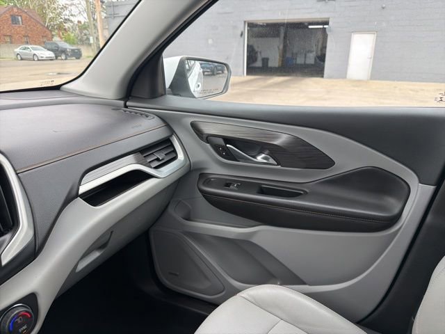 Used 2020 GMC Terrain SLT w/ Preferred Package AWD/4WD image 23