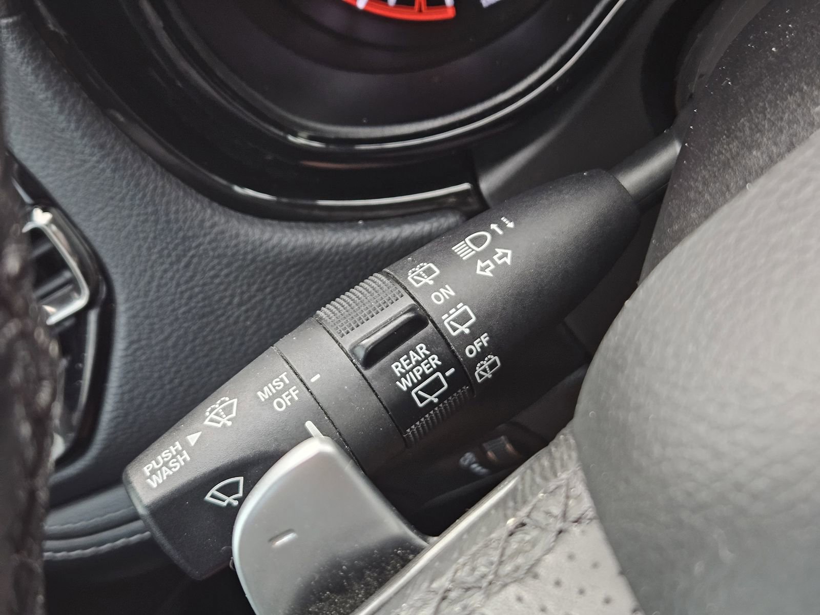 Used 2022 Dodge Durango GT RWD image 26