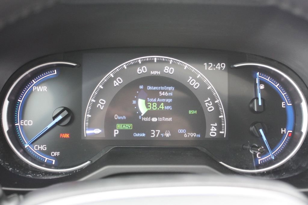 Used 2025 Toyota RAV4 XSE w/ Weather Package AWD/4WD image 14