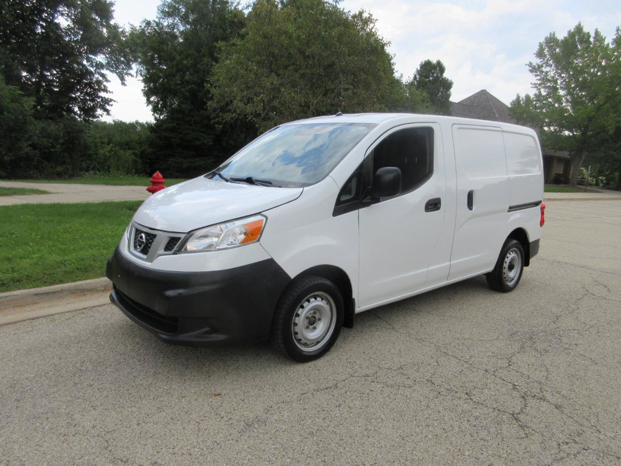 Used 2018 Nissan NV200 S w/ Cruise Control Package FWD image 2
